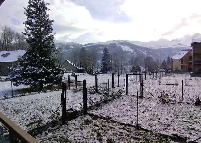 5 Personnes Avec Wifi, Parking, Proche Du A - Fr-1-695-78 아파트 Génos